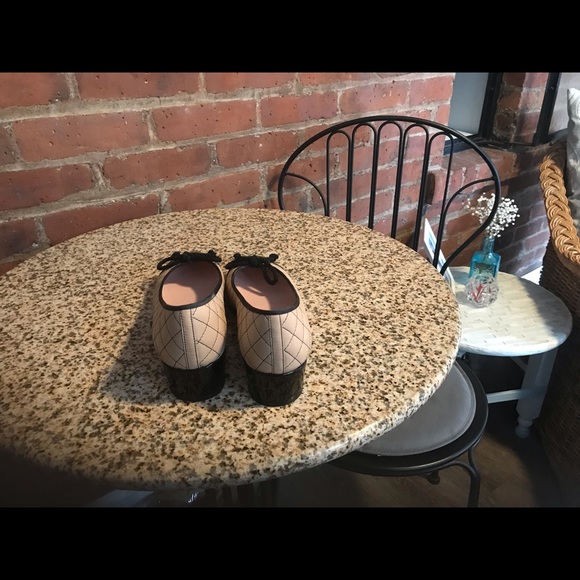 Pretty Ballerinas Slip-Ons - Picture 5 of 6